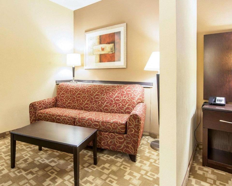 Comfort Suites Rom Exterior foto